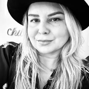 Meet your Posher, Karolina